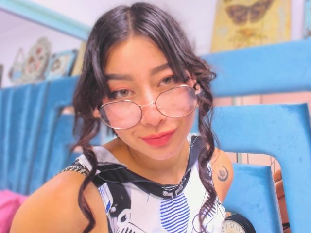 Genesiss - Live porn &amp; sex cam - 29033660