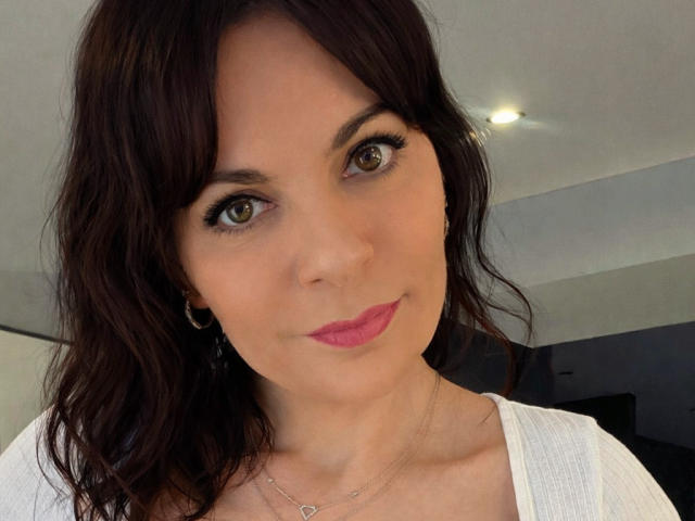 JuneLaFrenchie - Live porn &amp; sex cam - 29034527