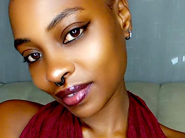 Queen-Adora-hot - Live sexe cam - 29036765