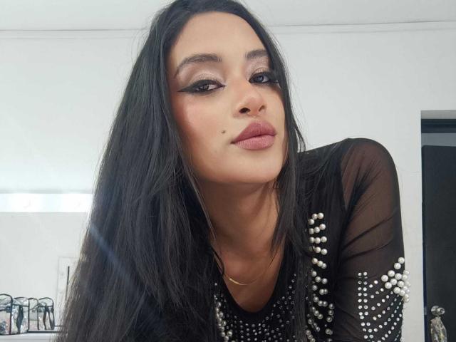 AdalinaVera - Live sex cam - 29037116