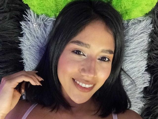 BrianaHarpers - Live sex cam - 29039075