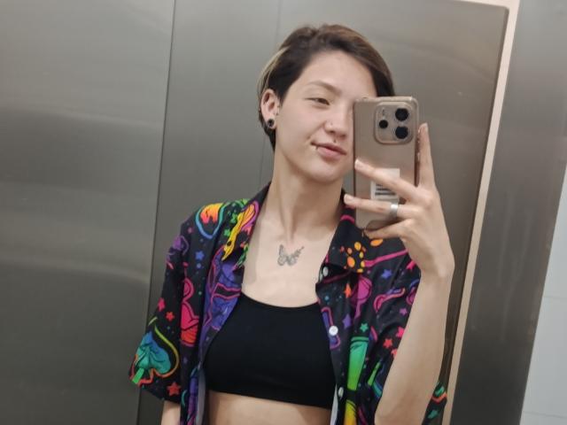 LissyLuxe - Live Sex Cam - 29047073