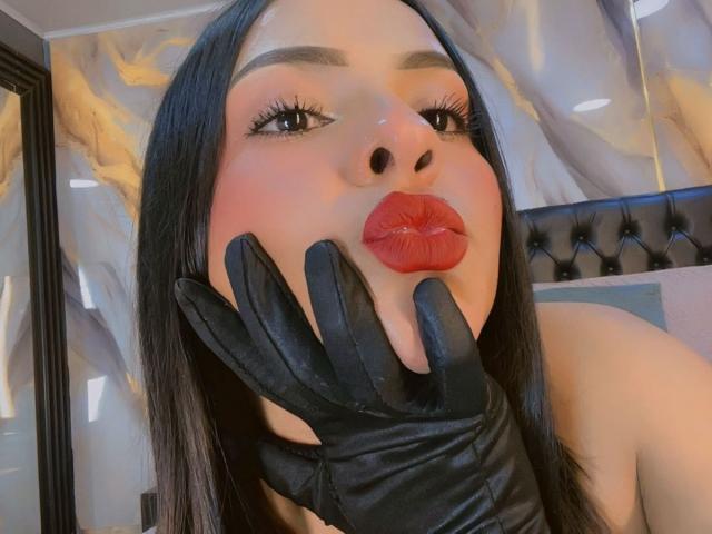 LindaFrancoo - Sexe cam en vivo - 29051126