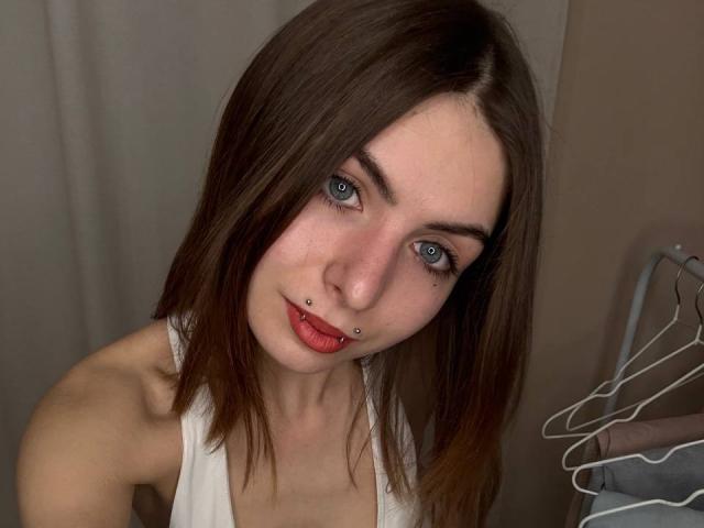 MelitaKiehn - Sexe cam en vivo - 29058818