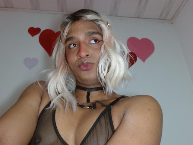 IdiiaLatina - Live porn &amp; sex cam - 29061122