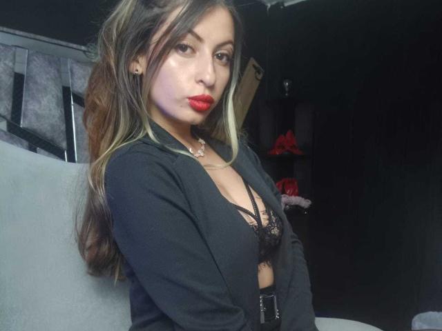 LeilaGoddes - Live sexe cam - 29066885