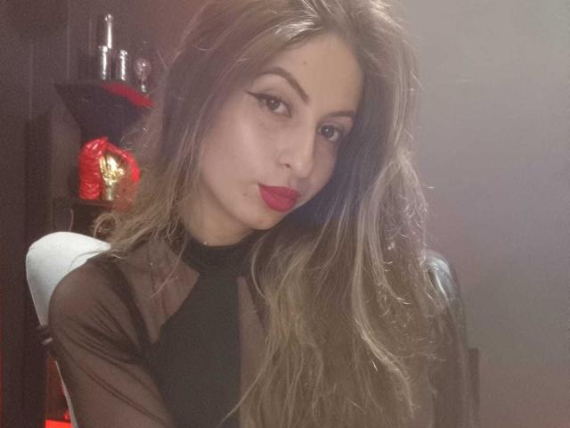 LeilaGoddes - Live sexe cam - 29066918