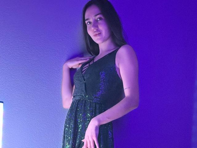 AraiaSheri - Live porn &amp; sex cam - 29069459