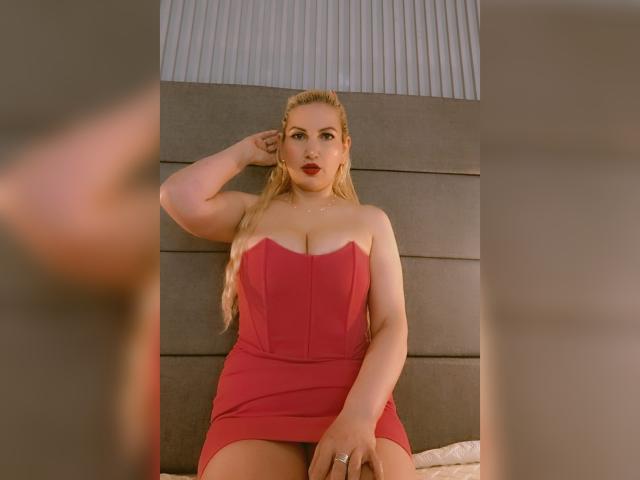 GiuliaAddams - Sexe cam en vivo - 29070056