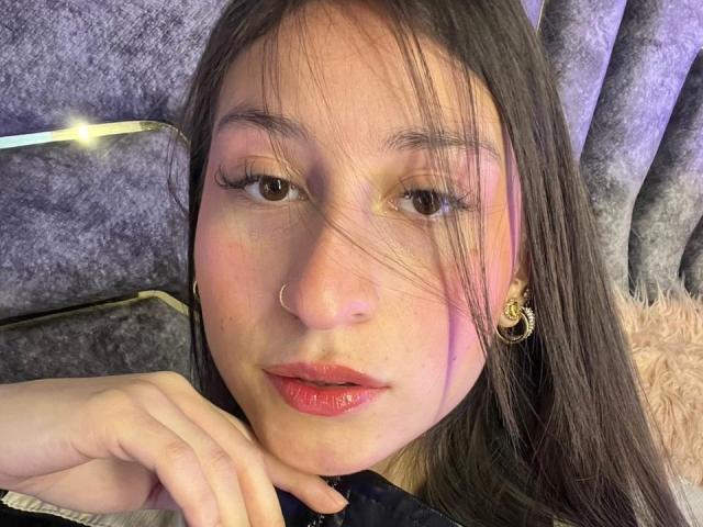 MaddyCarina - Live porn &amp; sex cam - 29073149