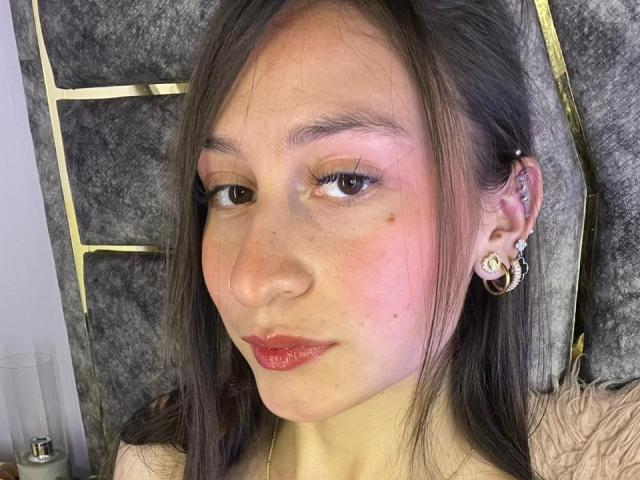 MaddyCarina - Live porn &amp; sex cam - 29073251