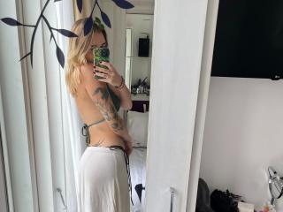 roxyfoxy-hot