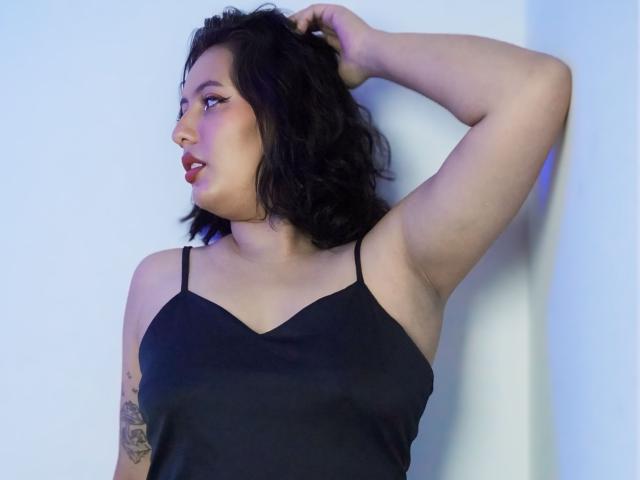 AmyRoss - Élő pornó és szexkamera - 29075597