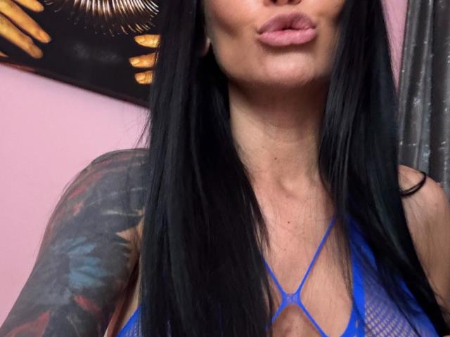 AndraD - Sexe cam en vivo - 29076002