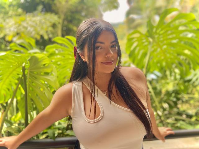 LaraJames - Live sex cam - 29076077