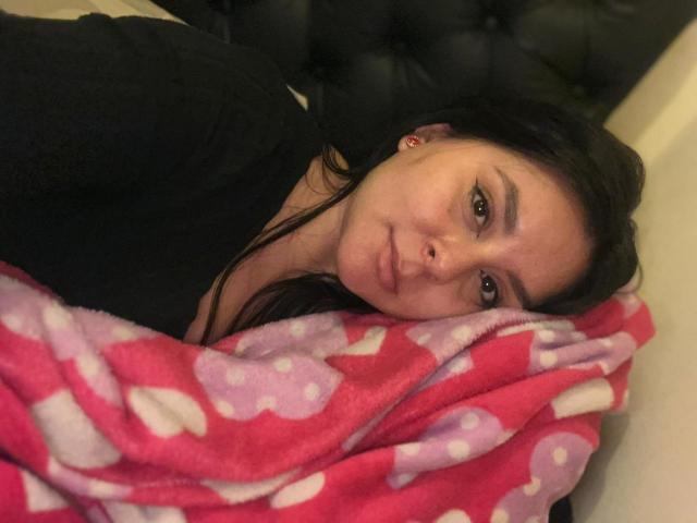 EmaJames - Live sex cam - 29081207