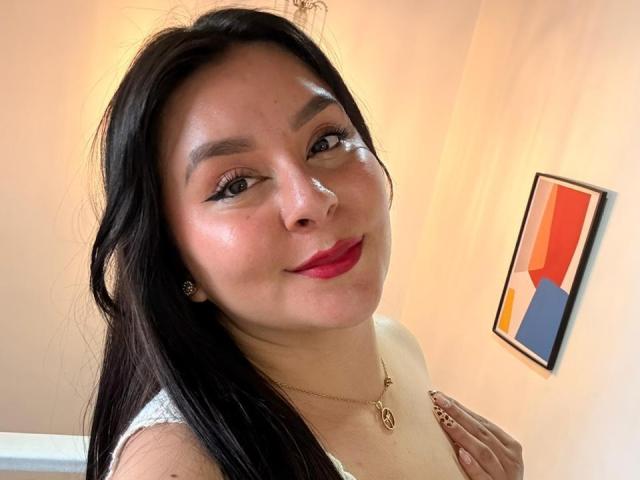 EmaJames - Live sex cam - 29081276