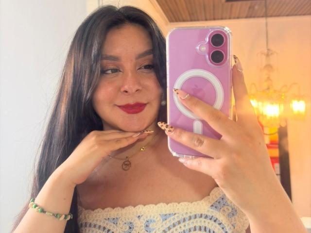 EmaJames - Live sex cam - 29081291