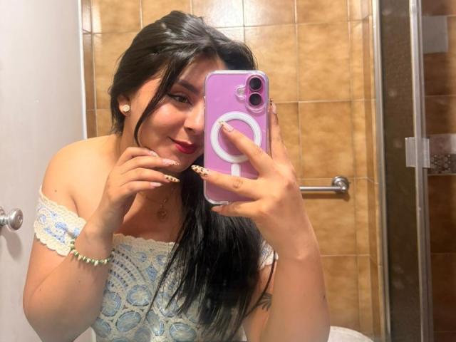 EmaJames - Sexe cam en vivo - 29081306