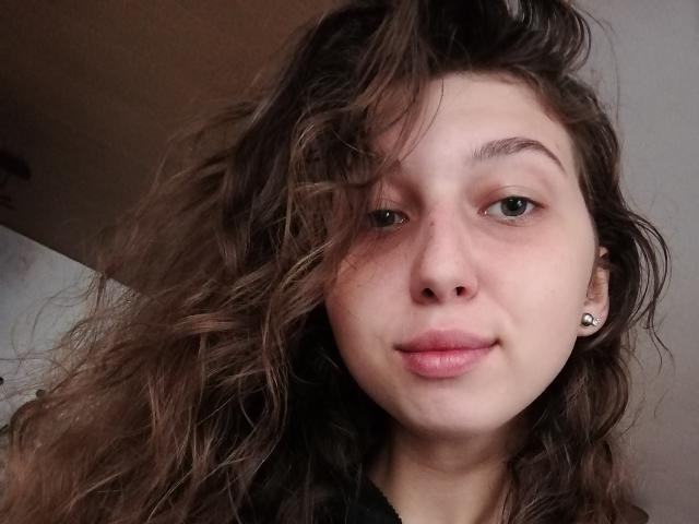 Sanella - Live sex cam - 29081648