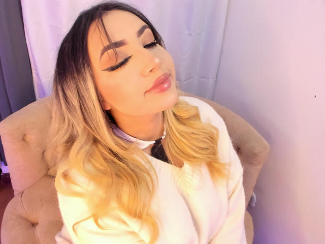 MelissaLust - Live sex cam - 29089223