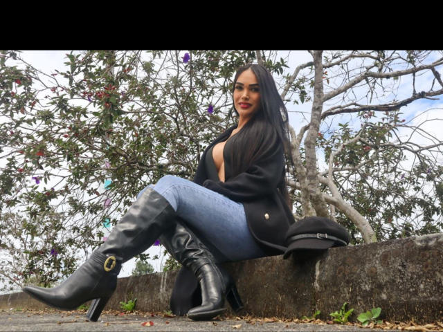 VanezzaTss - Live Sex Cam - 29091713