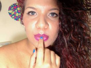 TiaraKitty - Sexe cam en vivo - 2909317