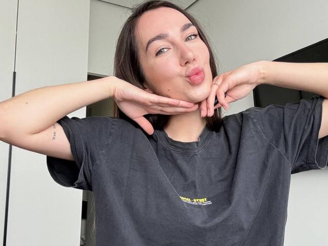 AraiaSheri - Sexe cam en vivo - 29095880