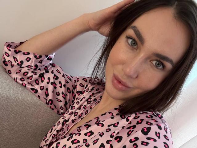 AraiaSheri - Sexe cam en vivo - 29095895