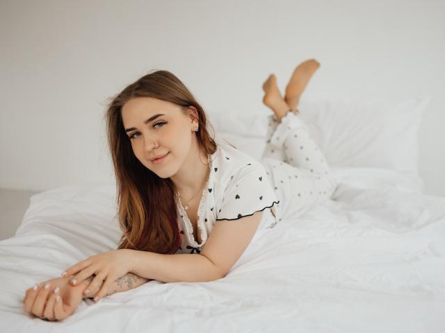 LauraHlot - Live porn &amp; sex cam - 29096030