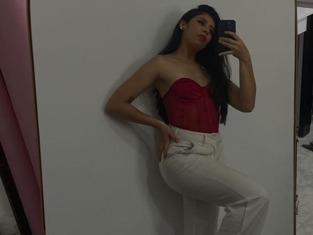 MiluSky - Live sex cam - 29096621