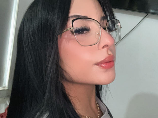 GraceClarke - Live sex cam - 29101835