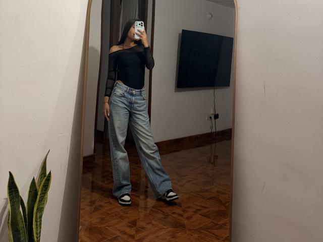 ThaliaAres - Sexe cam en vivo - 29102453