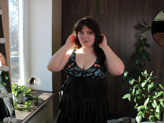 NeonilaLisova - Live sexe cam - 29104232