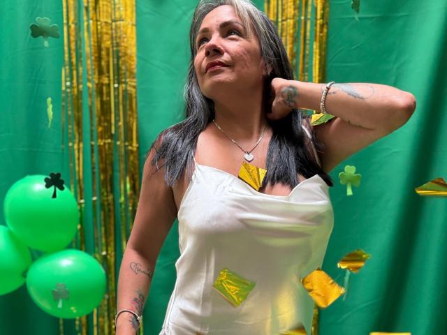 LailaCastillo - Live porn &amp; sex cam - 29104817