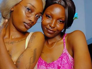 Sexy nude photo of MaleenaAndLuma