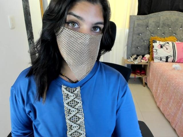 AniisaAli - Live Sex Cam - 29108021