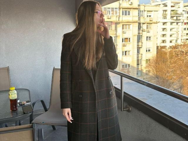 RavenBlisss - Live sexe cam - 29108561