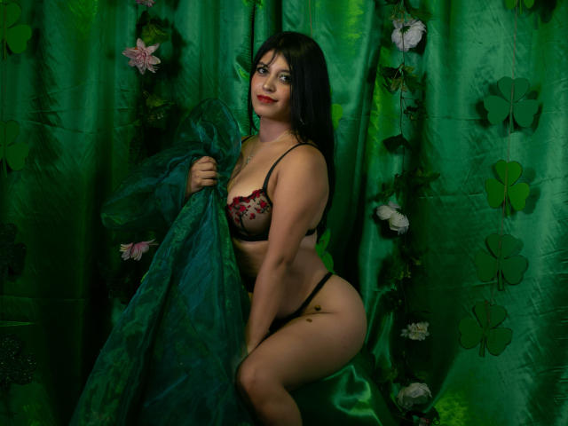 YinelaOslenX - Live porn &amp; sex cam - 29109515