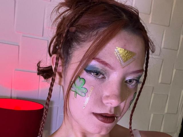 EmmaThomsonn - Sexe cam en vivo - 29110535