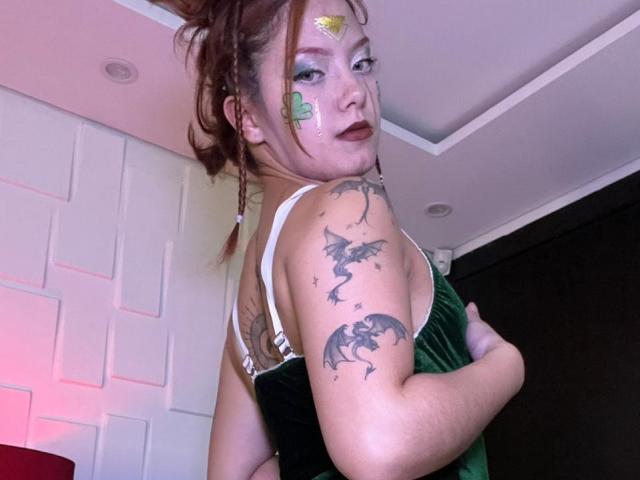 EmmaThomsonn - Sexe cam en vivo - 29110721