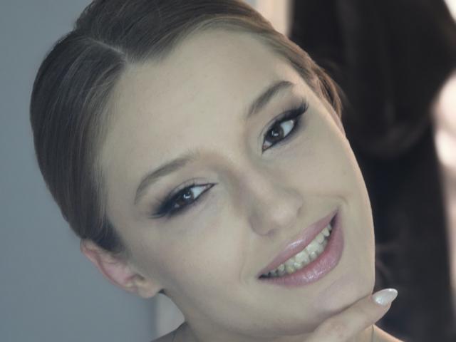 DiedraBloschichak - Live sexe cam - 29111660