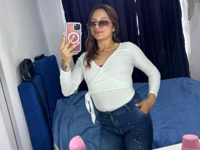 SaarahJones - Sexe cam en vivo - 29112659