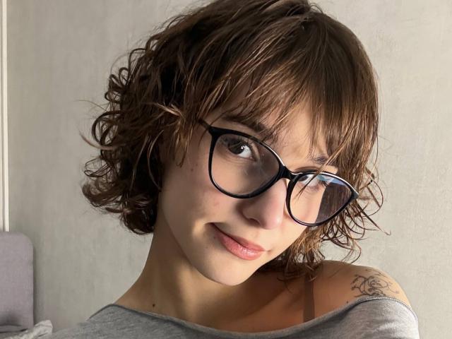ErynAttridge - Live sex cam - 29113958