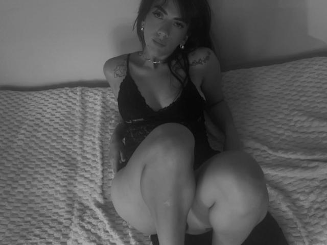 DominatrixMelissa - сексуальная веб-камера в реальном времени - 29122151