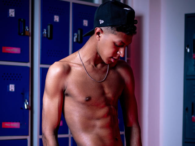 JhonatanGuzman - Live sex cam - 29122346