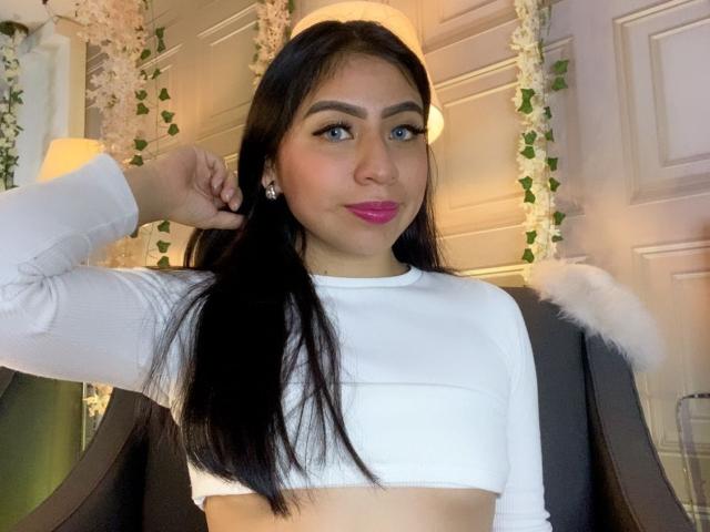 ZoeRedds - Live sex cam - 29123819