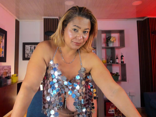 VanesaStella - Live Sex Cam - 29128919