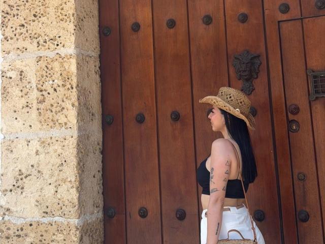 IsabellaJames - Sexe cam en vivo - 29129090