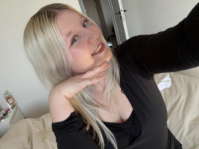 LenaHoney - Live Sex Cam - 29129708